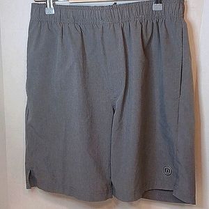 Travis Mathew Lightweight Men's Shorts Gray Size Small Golf
